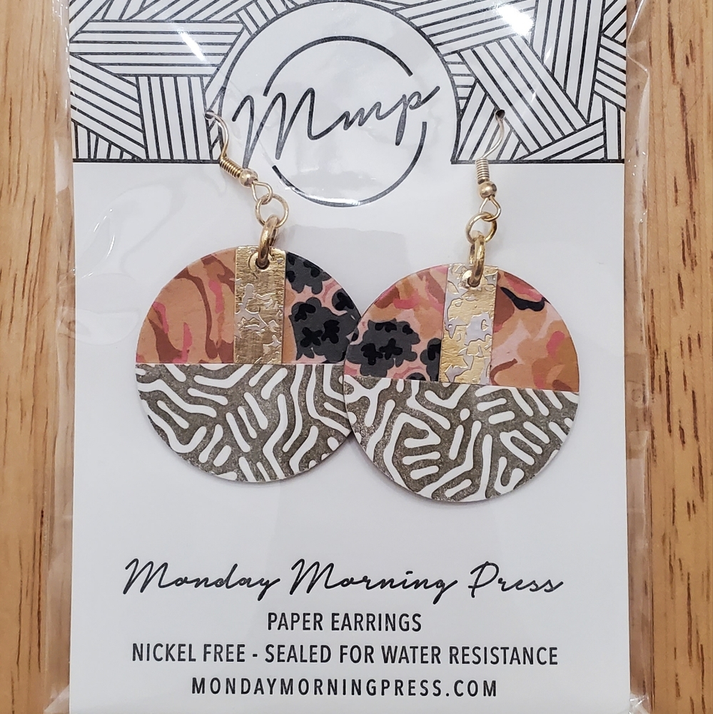 MMP paper earring multicolor